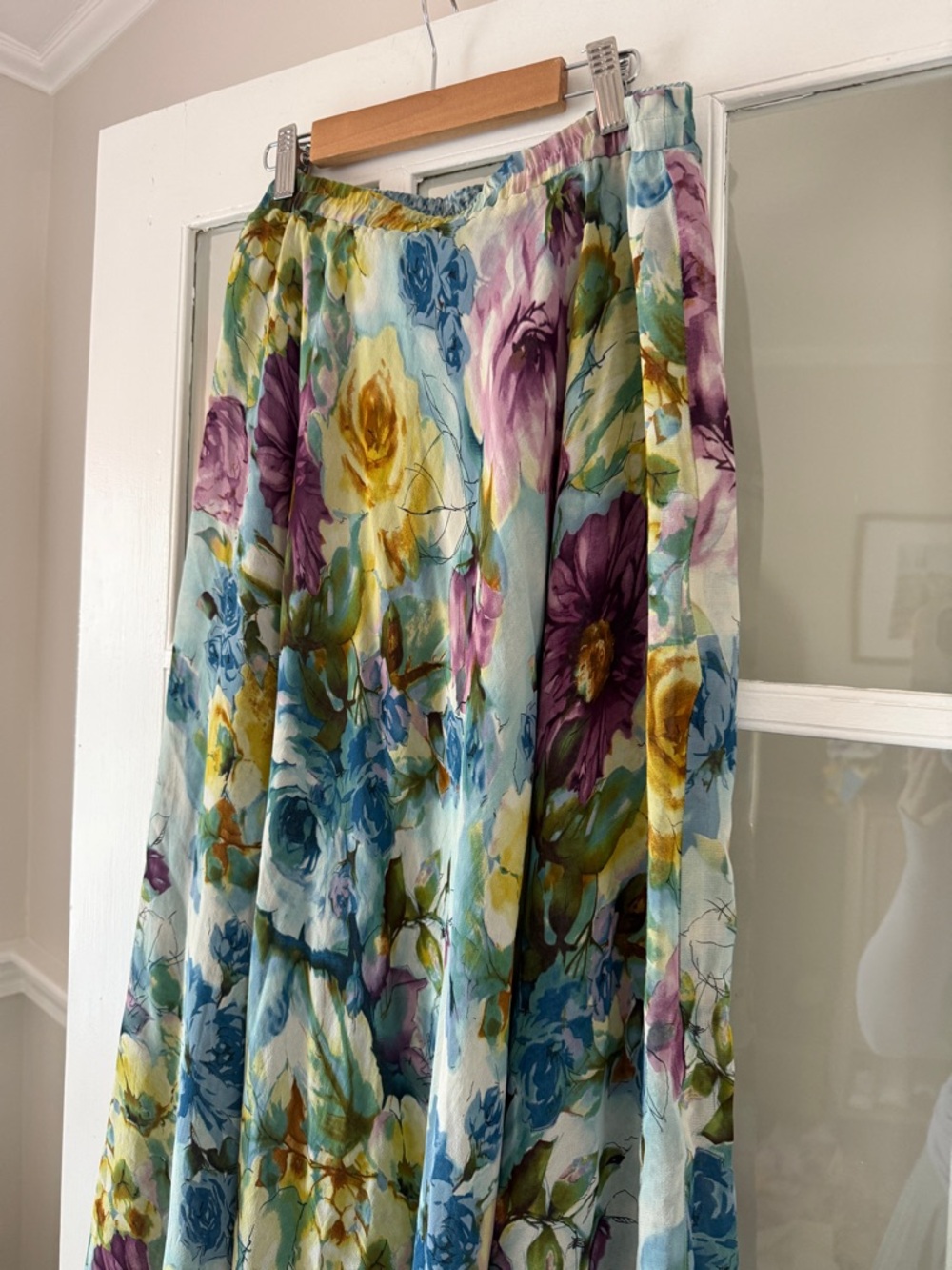Reversible Floral Maxi Skirt - Picture 4 of 7